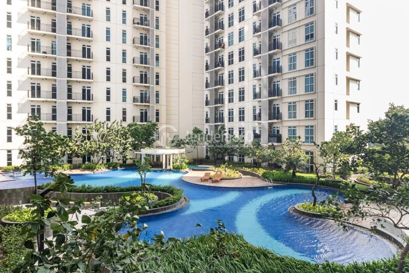 Balcony Simply Look Studio Apartment at Puri Orchard Apartment Tower Cedar Heights Studio Tower A