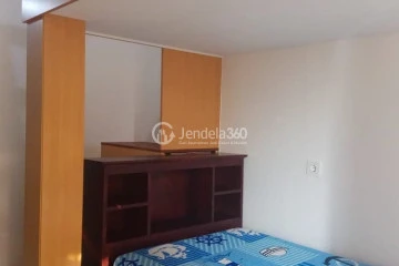 Bedroom Studio Apartment with  View at Dave Apartment