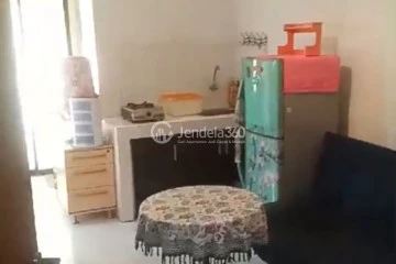 Living Room Middle Floor 2BR Apartment with City View at Casablanca East Residence