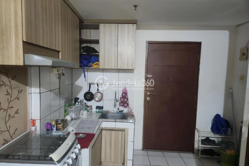 Kitchen Low Floor 2BR Apartment with  View at East Park Apartment
