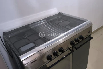 Kitchen 3BR Apartment with  View at Grand Palace Kemayoran