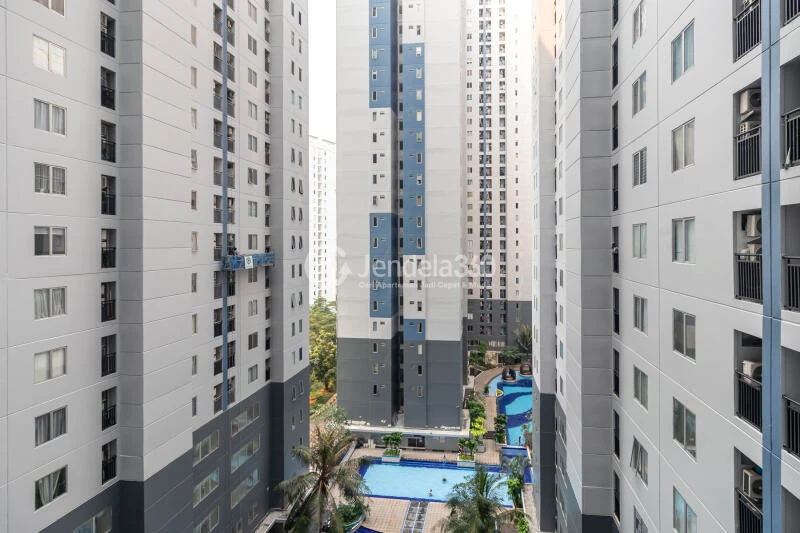 Balcony Bassura City Apartment Studio View City