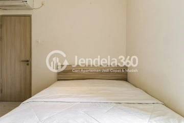 Bedroom 1 Homey 2BR Apartment with Stunning Scenery at Elpis Residence Apartment