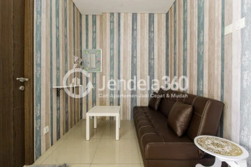 Living Room Middle Floor 1BR Apartment with Sea View at Northland Ancol Residence