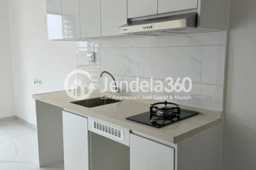 Kitchen Studio Sky House Alam Sutera Apartment at Low Floor