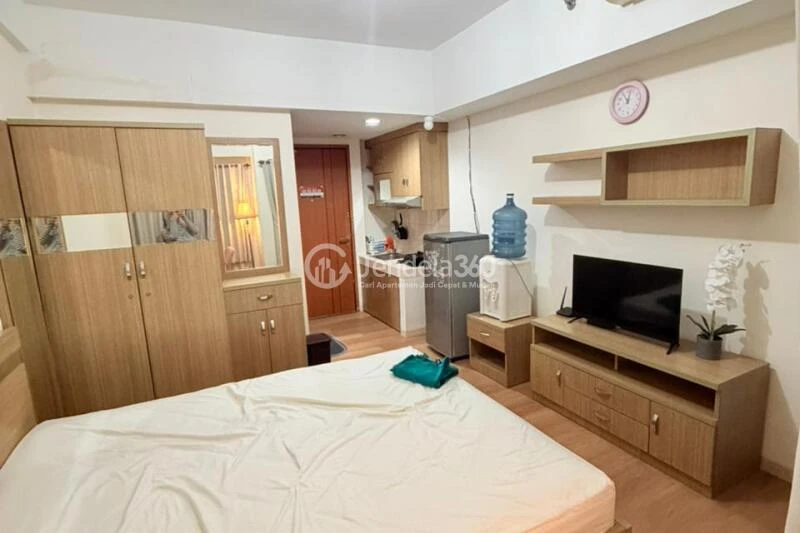 Bedroom Studio Apartment with  View at Margonda Residence 3