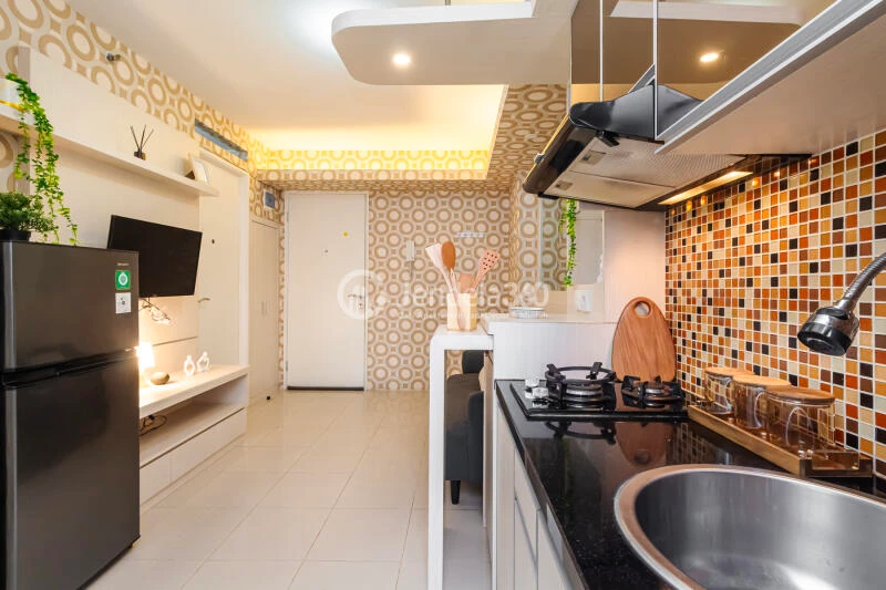 Kitchen Bassura City Apartment 2BR Fully Furnished