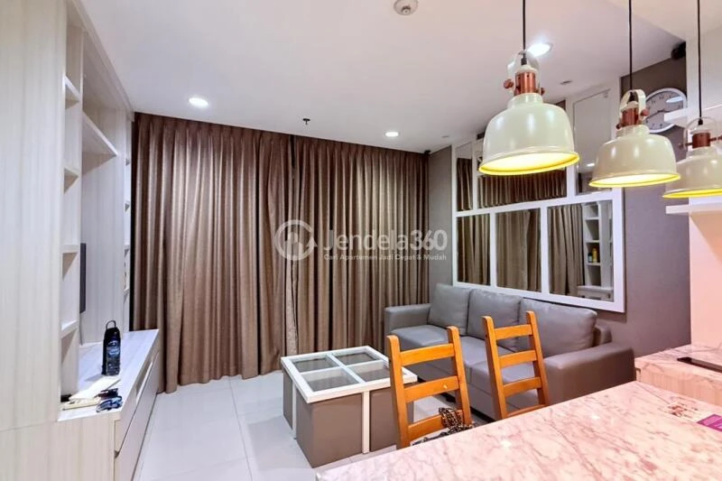 Living Room 2BR Apartment with  View at Paddington Heights Apartment