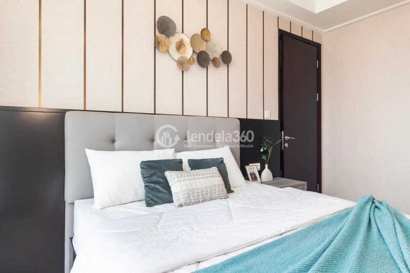 Bedroom 1 High Floor 2BR Apartment with City View at Menteng Park