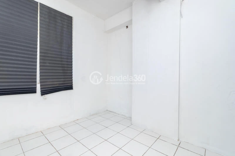 Bedroom 1 Pancoran Riverside Apartment 2BR Non Furnished