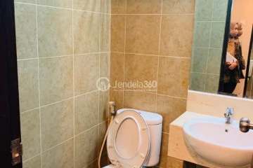 Bathroom Studio Apartment with City View at Great Western Resort