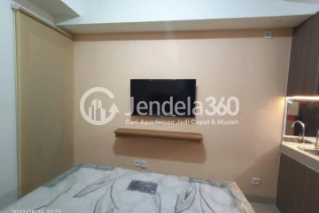 Bedroom Relaxed Studio Apartment at Klaska Residence Low Floor