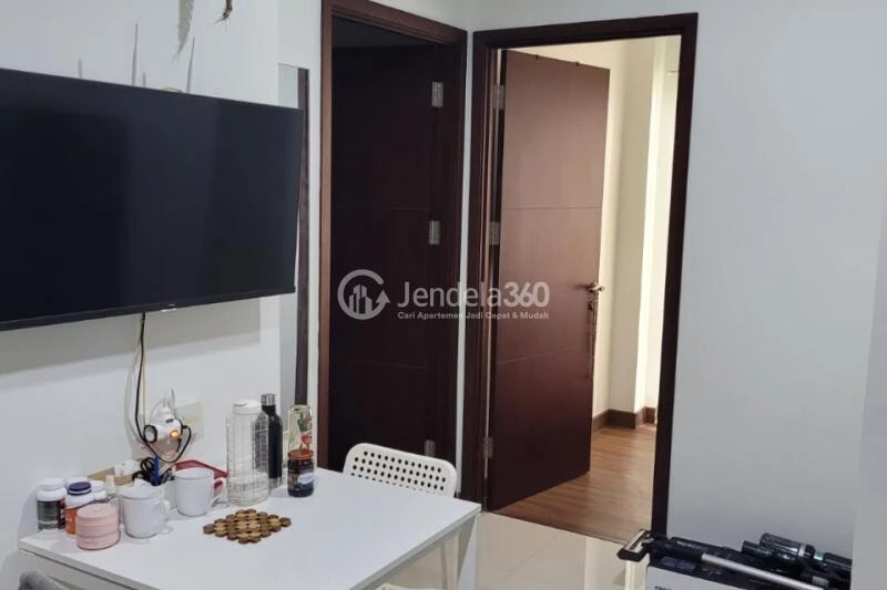 Bedroom Tidy 2BR Apartment at Springwood Residence High Floor