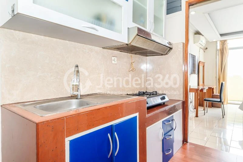 Kitchen Spotless 1BR Apartment at Permata Eksekutif Apartment Tower 2