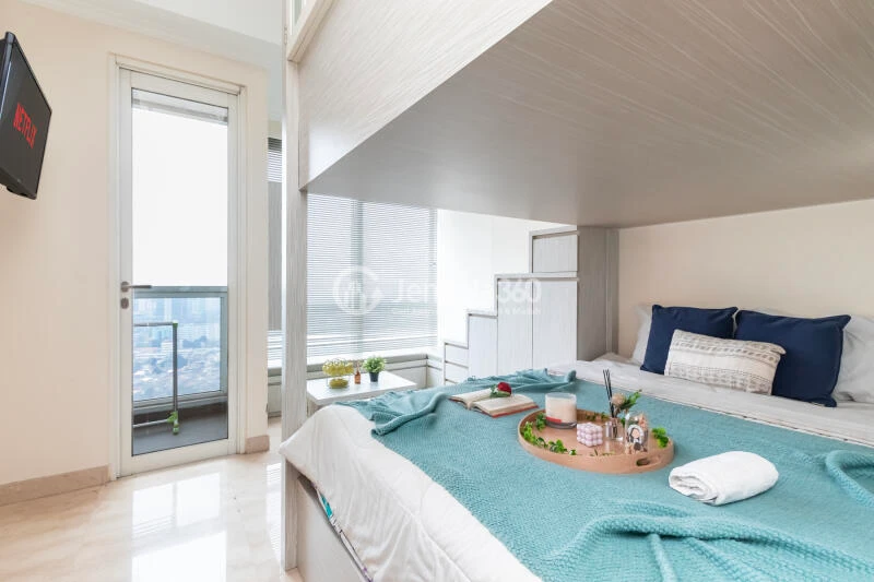 Bedroom Studio Menteng Park Apartment at Tower Diamond