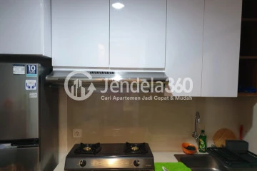 Kitchen 1BR Springwood Residence Apartment at High Floor
