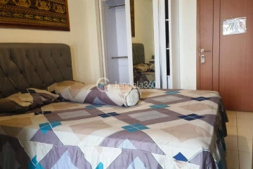 Bedroom Studio Margonda Residence 4 Apartment at Middle Floor