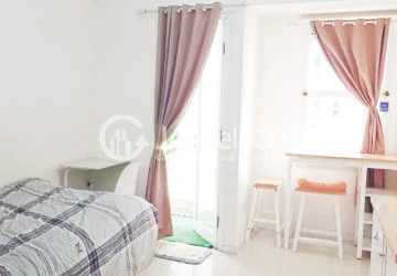 Other Low Floor Studio Apartment with Swimming Pool View at Parahyangan Residence