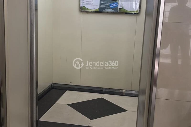 Other Studio Green Lake View Depok Apartment at Tower Alamanda