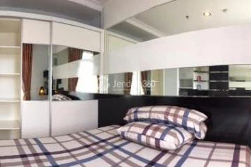Bedroom Homey Studio Apartment Low Floor with City View at Gardenia Boulevard Apartment