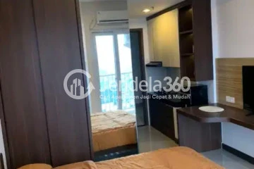 Bedroom Middle Floor Studio Apartment with  View at Kebayoran Apartment