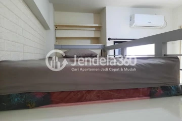 Bedroom Studio Apartment with  View at Dave Apartment