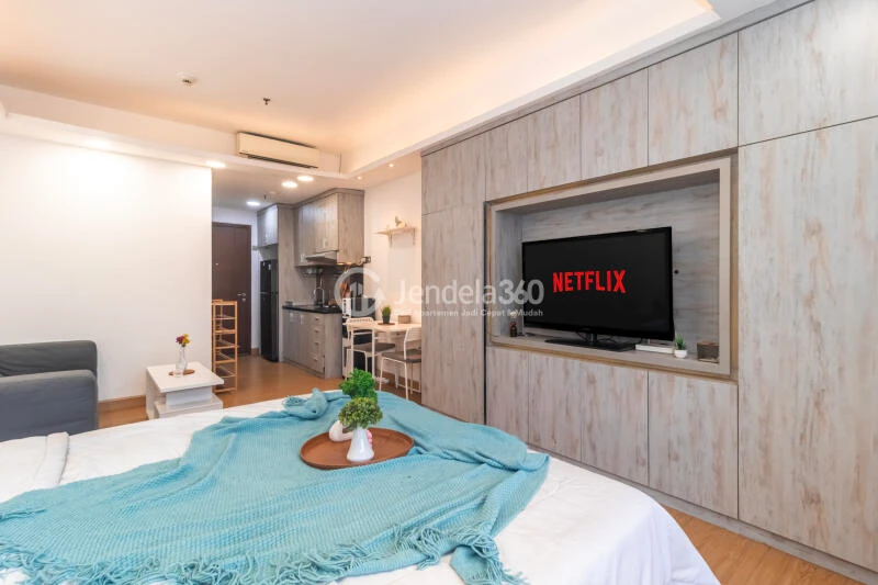Bedroom Trendy Studio Apartment at The Crest West Vista Puri Tower The Crest