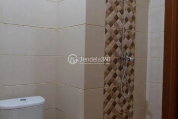 Bathroom Elegant Studio Apartment at Dave Apartment Low Floor