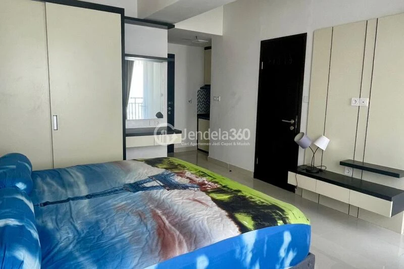 Bedroom High Floor Studio Apartment with  View at Westmark Apartment