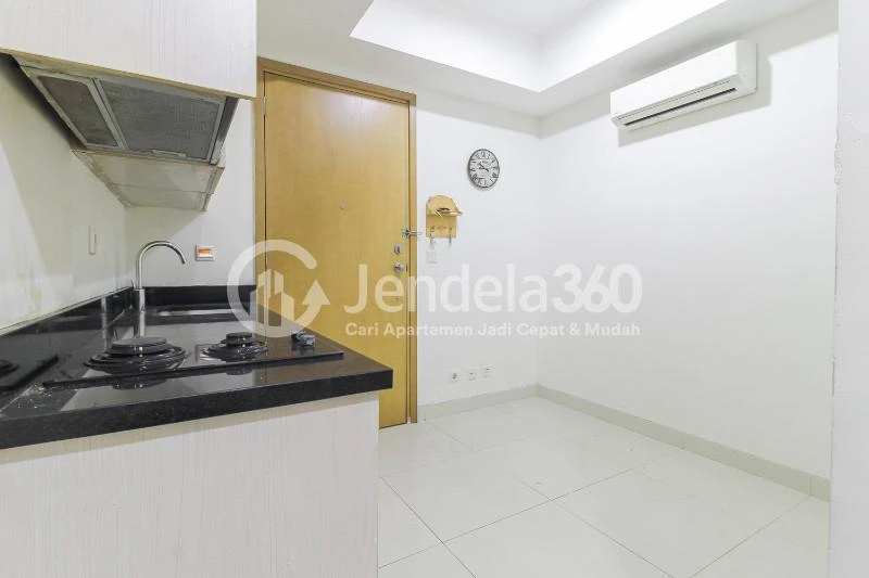 Living Room Middle Floor 1BR Apartment with Golf view View at The Mansion Kemayoran Bougenville