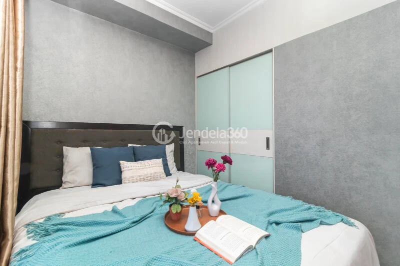Bedroom 1 Homey 2BR Apartment High Floor with City View at Green Central City Apartment
