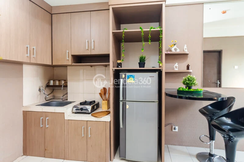Kitchen Stunning 2BR Apartment Low Floor with City View at Puri Park View Apartment
