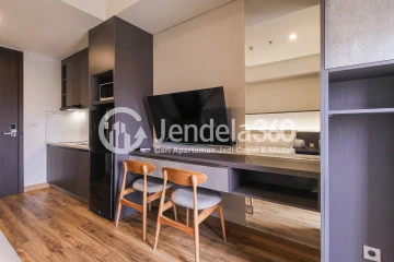 Bedroom High Floor Studio Apartment with City (Timur) View at Vasaka Solterra Apartment