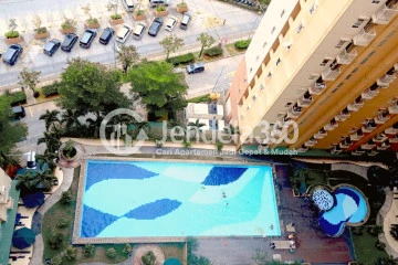 Balcony Studio Apartment with City View at Green Palm Residence