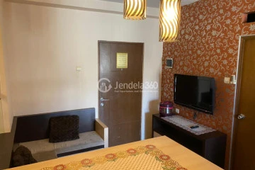Living Room 3BR Apartment with cITY View at Gateway Apartment