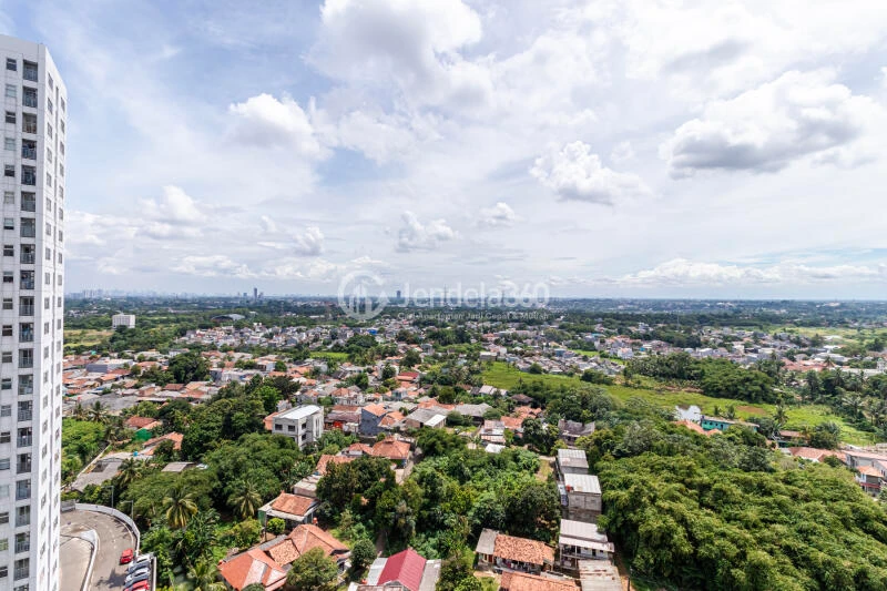 Balcony High Floor Studio Apartment with  View at Serpong Garden Apartment