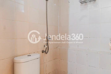 Bathroom Kalibata City Green Palace 2BR View City
