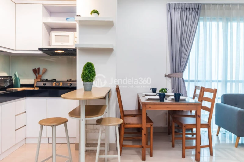 Dining Room High Floor 2BR Apartment with City View at Sahid Sudirman Residence
