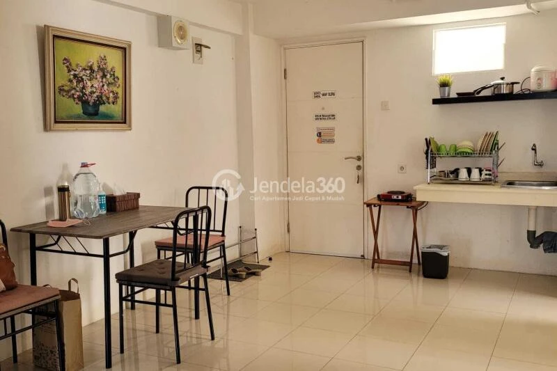 Dining Room Stylish 3BR Apartment High Floor with pool and city view View at Bassura City Apartment