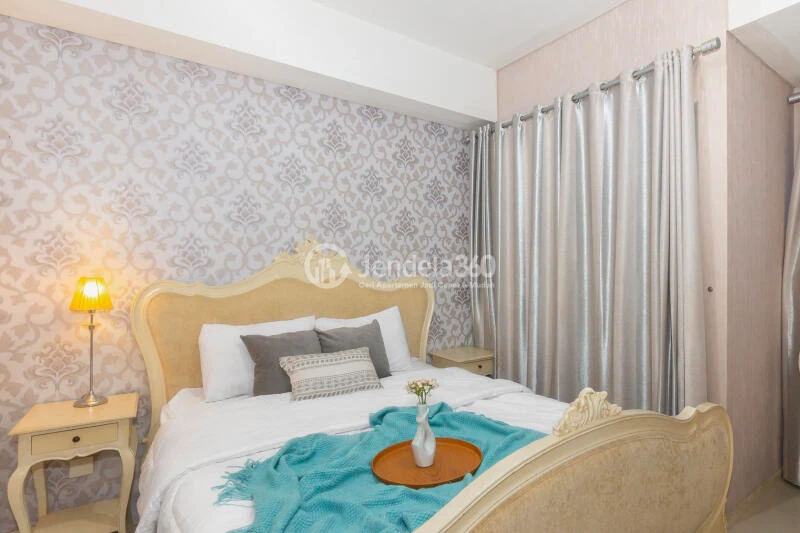 Bedroom Antique and Lovely 1BR Apartment with City View at Cosmo Terrace - Jakarta Residence Thamrin City