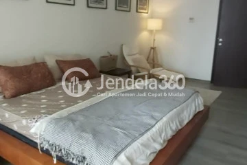 Bedroom Studio Sudirman Suites Jakarta Apartment at Low Floor