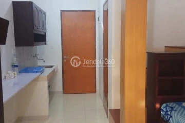 Kitchen Studio Apartment with  View at Dave Apartment