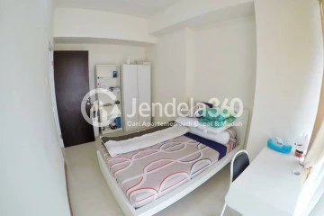 Bedroom Cozy 1BR Apartment Low Floor with City View at Margonda Residence
