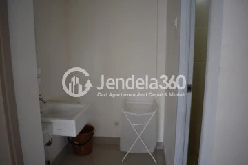 Bedroom Middle Floor 1BR Apartment with City View at Paradise Mansion Apartment