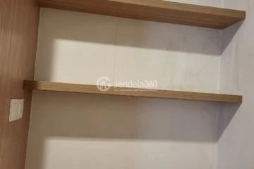 Bedroom 1 Low Floor 2BR Apartment with  View at Springwood Residence