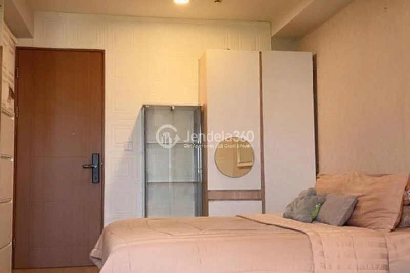 Bedroom Lovely Studio Apartment Low Floor with  View at Oak Tower Apartment