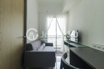 Living Room Low Floor 1BR Apartment with Swimming Pool View at Akasa Pure Living Apartment