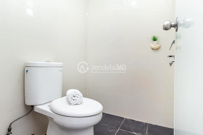 Bathroom Bassura City Apartment 2BR Tower G