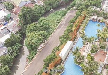 Balcony Metro Park Residence 2BR Tower Milan
