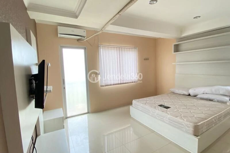 Bedroom 1 Relaxed 2BR Apartment Low Floor with  View at Park View condominium Depok